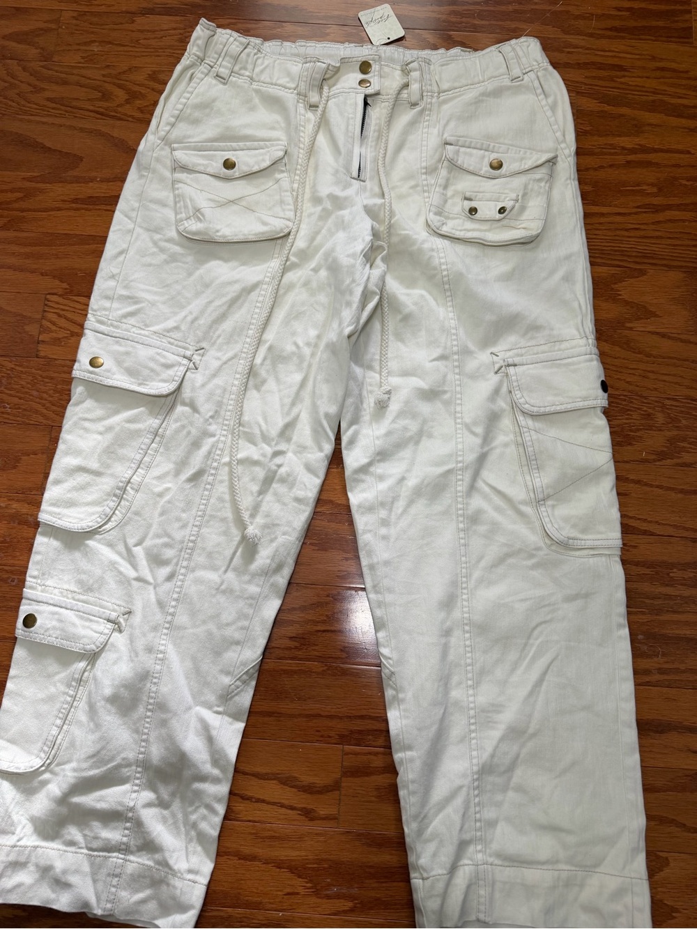 NWT Free People Tahiti pull on cargo pants cream size medium
